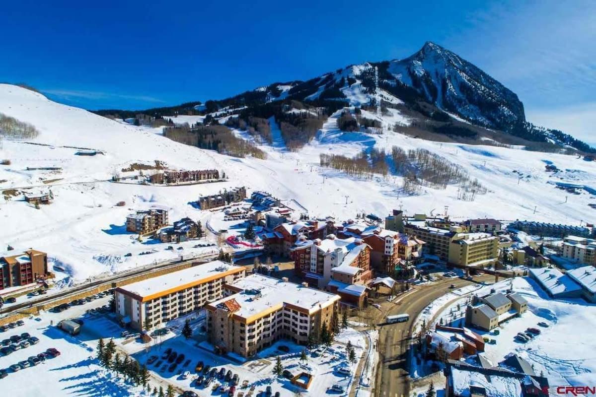 Studio 211 - Perfect Location With Pool And Hot Tub Crested Butte Exterior photo